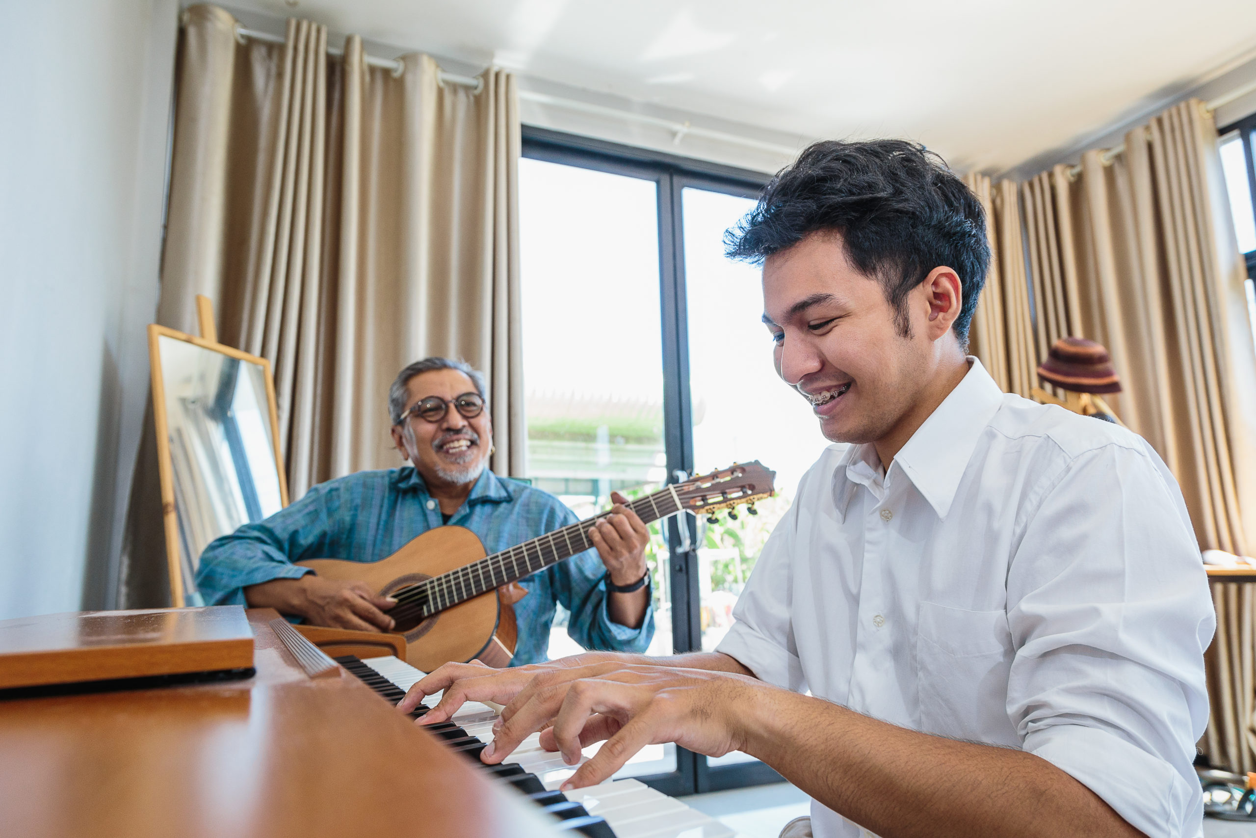 How Can Music Therapy Help Improve Mental Health? - Recovery Starts Here | Confidential Help 24/7- Essence Health & Wellness